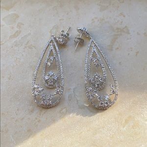 Cubic zirconia drop earrings
